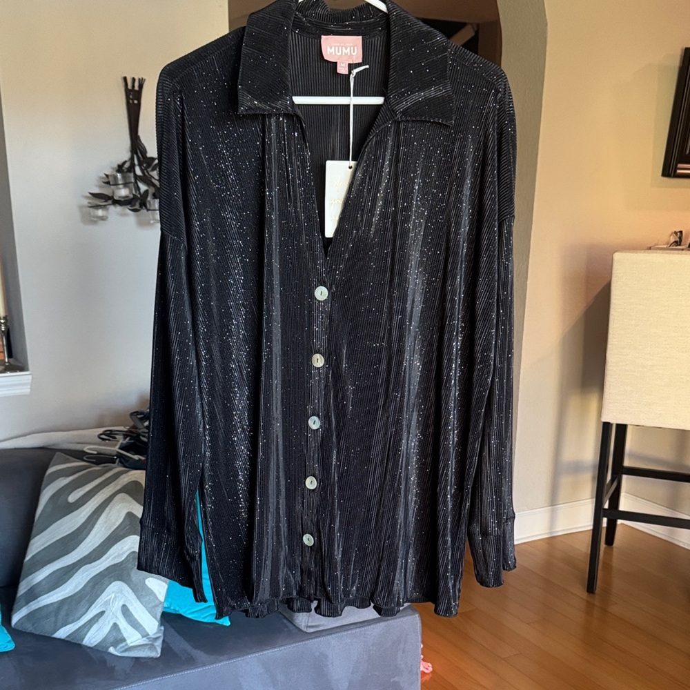 Show Me Your MuMu Black NWT Everywhere Shirt